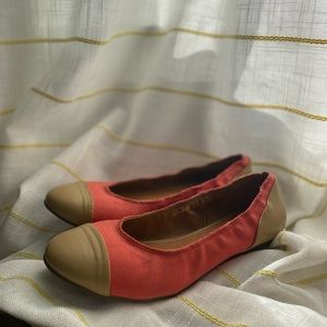 Hunter Leather and Canvas Coral Flats - Never Worn